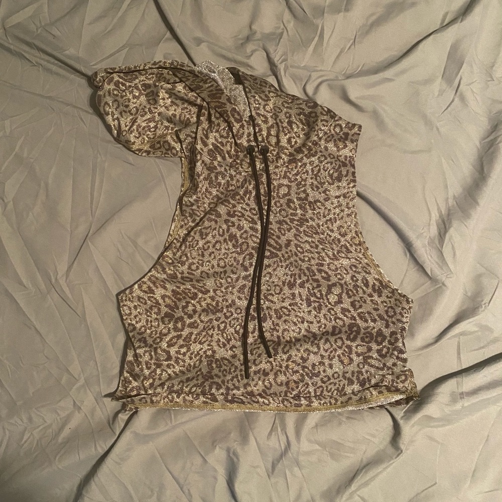 Zyia Crop Hooded Tank